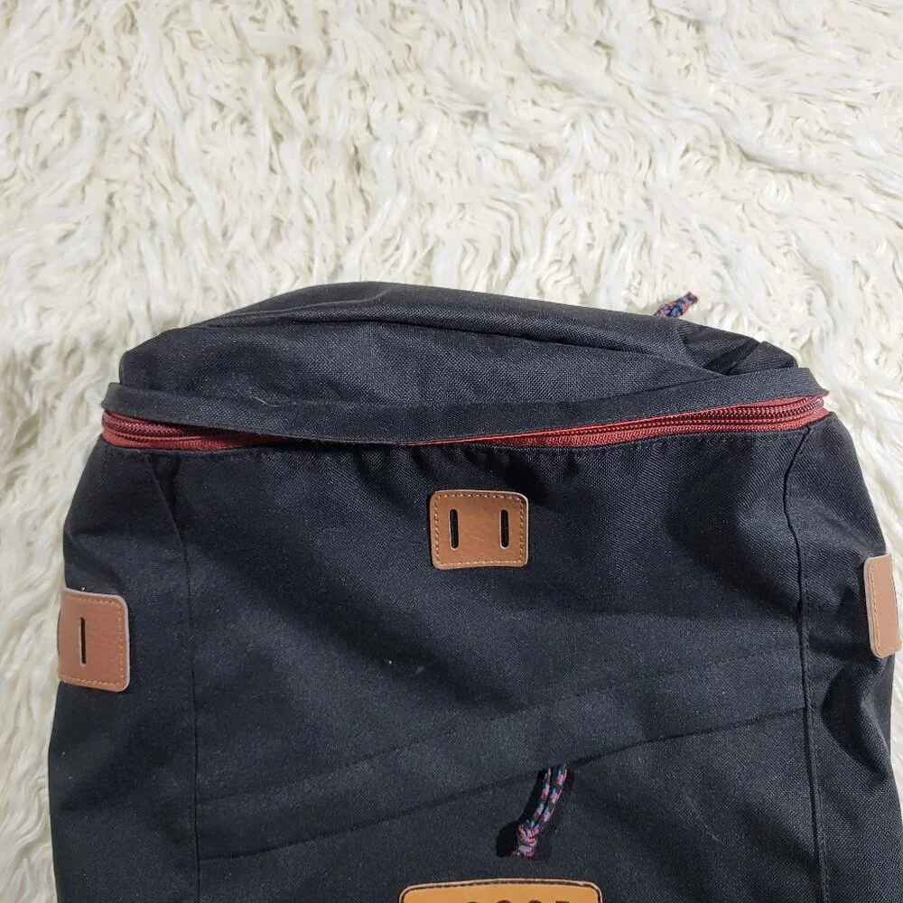 Patagonia * Goose Island Black Backpack Durable Outdoor Design - Picture 3 of 15